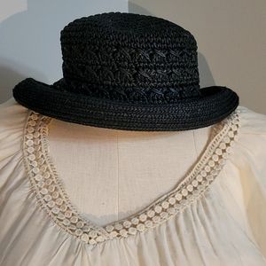 Women's Black Woven, Braided Hat